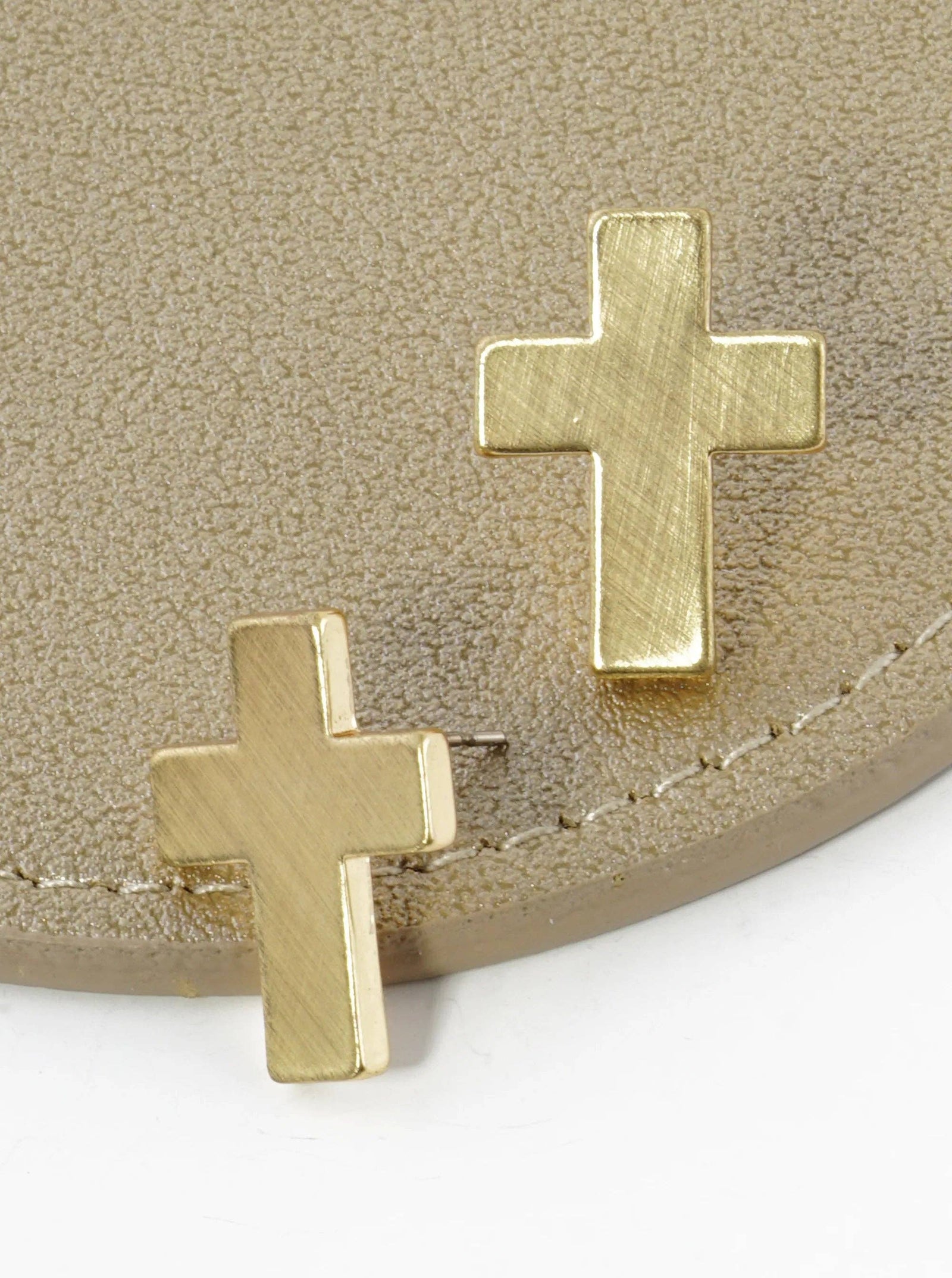 Brushed Metal Cross Stud Earrings: Matte Gold