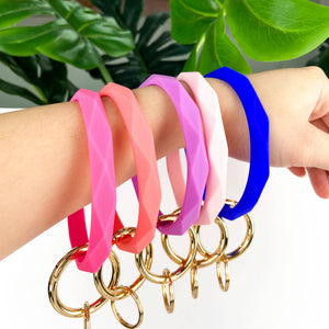 Diamond Shape Silicone Bracelet Keychain: Coral Red