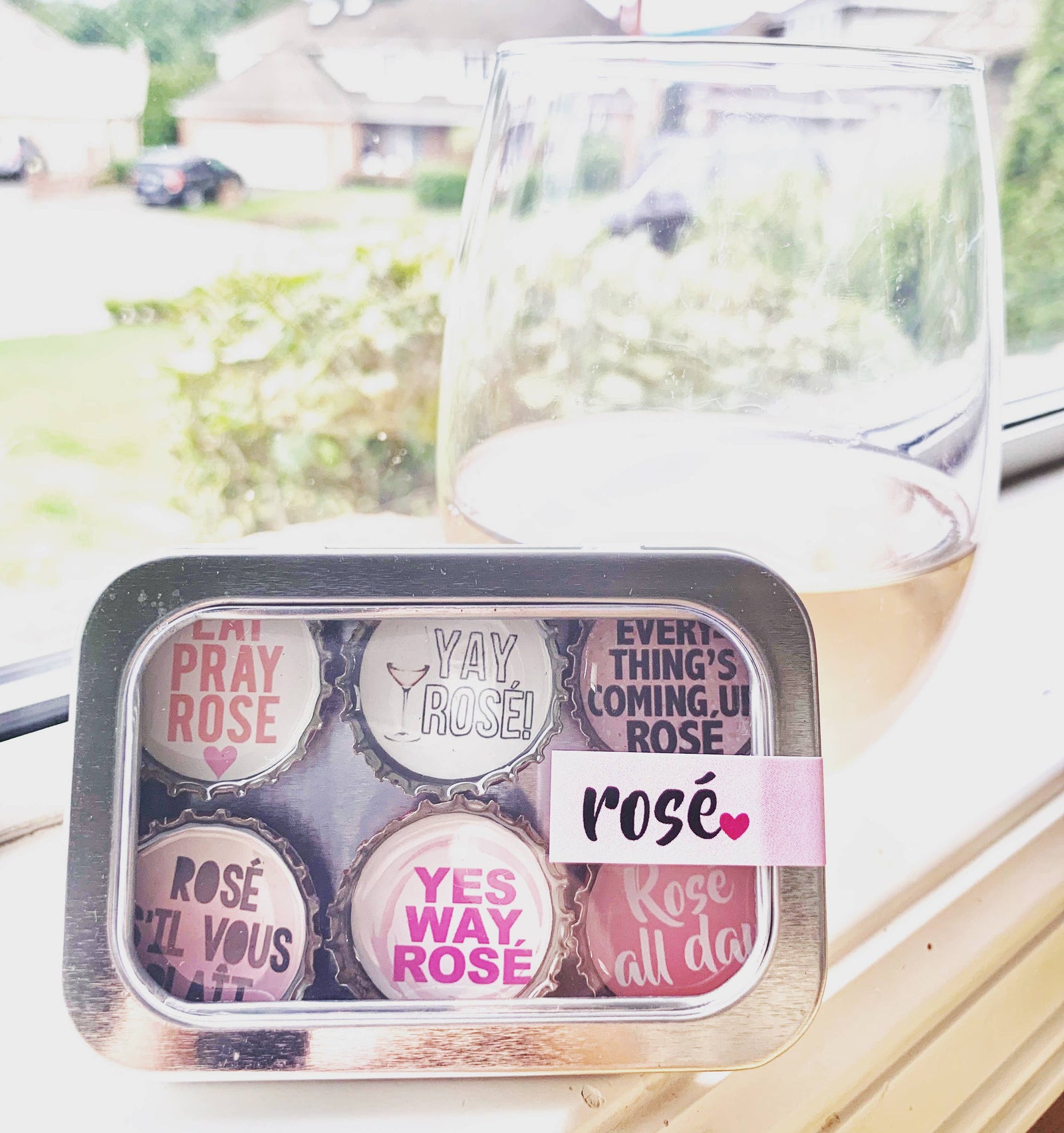 Rosé Magnets - Summer Decor