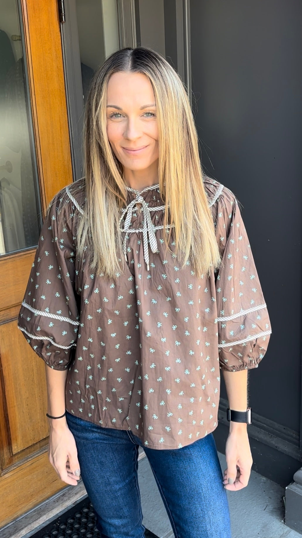 *FINAL SALE* Brown Bow Print Blouse