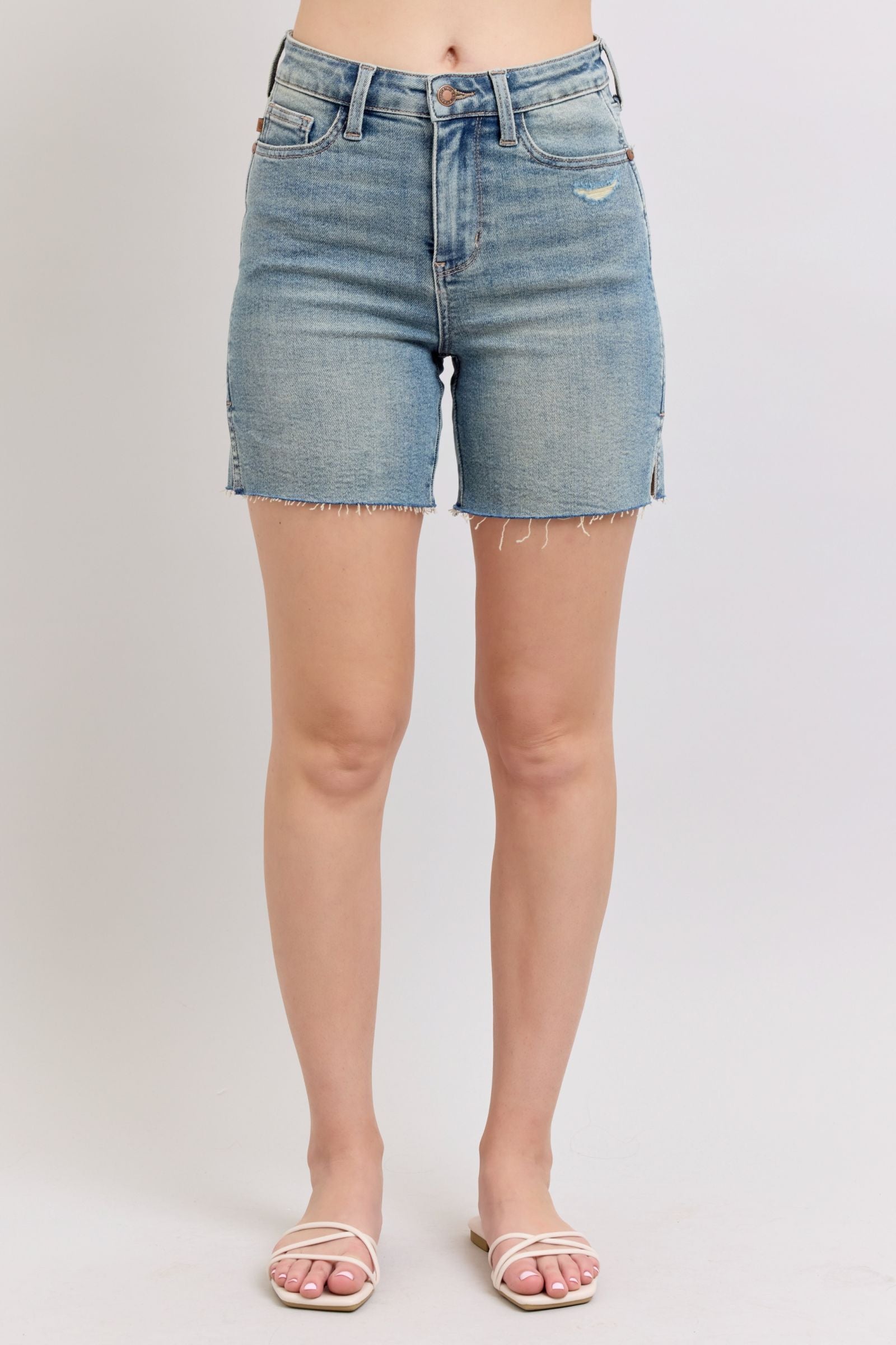 *FINAL SALE*Vintage Wash Side Slit Denim Shorts