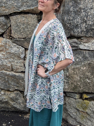 Geo Print Open Front Kimono