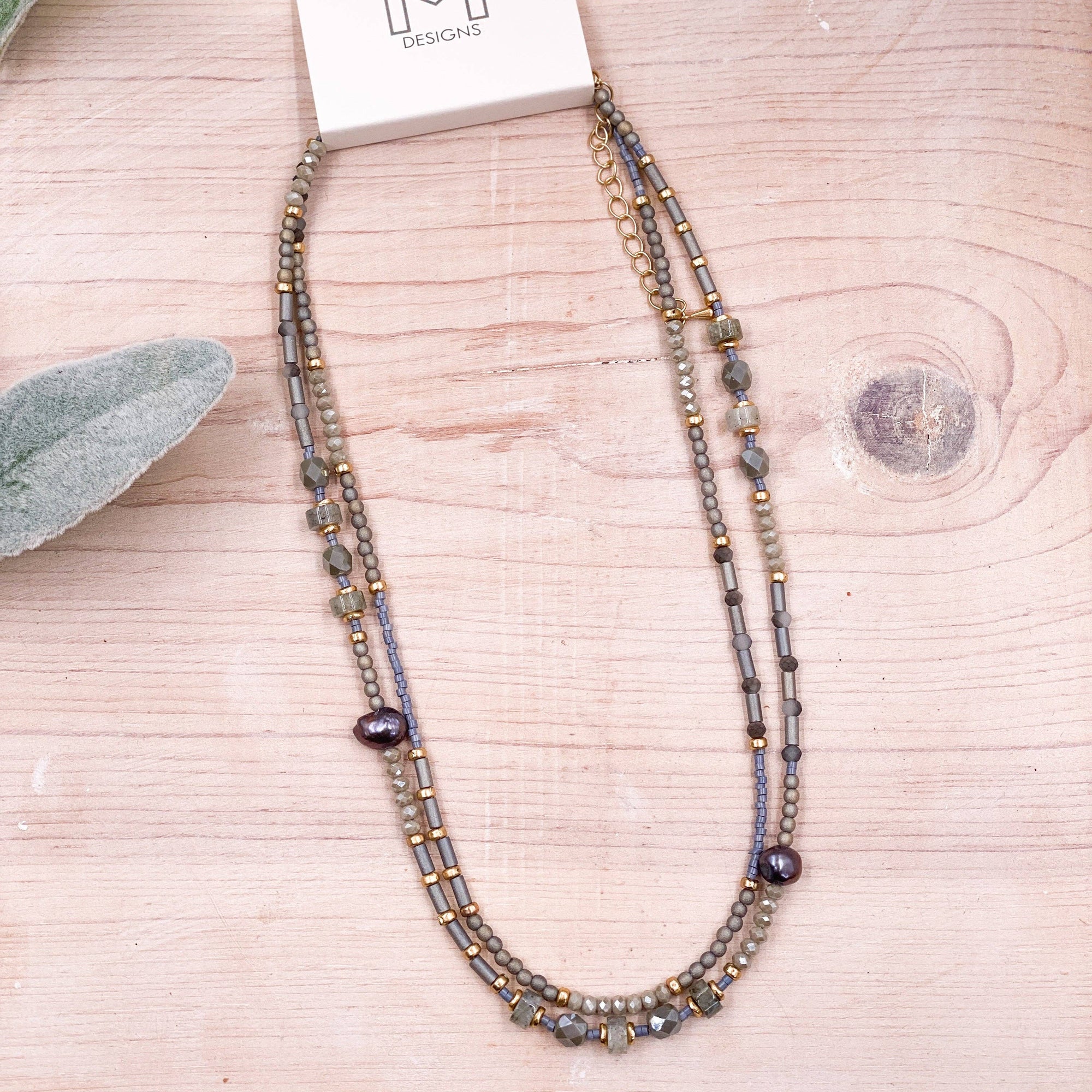 Theo Necklace - Grey